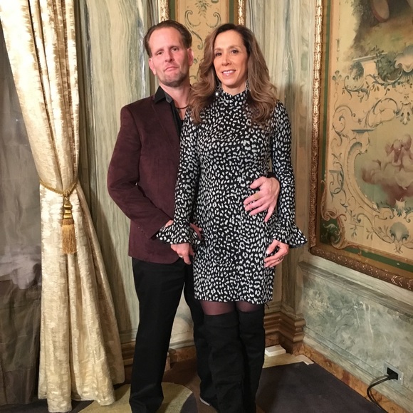 Meet your Posher, Lisa - Picture 4 of 5